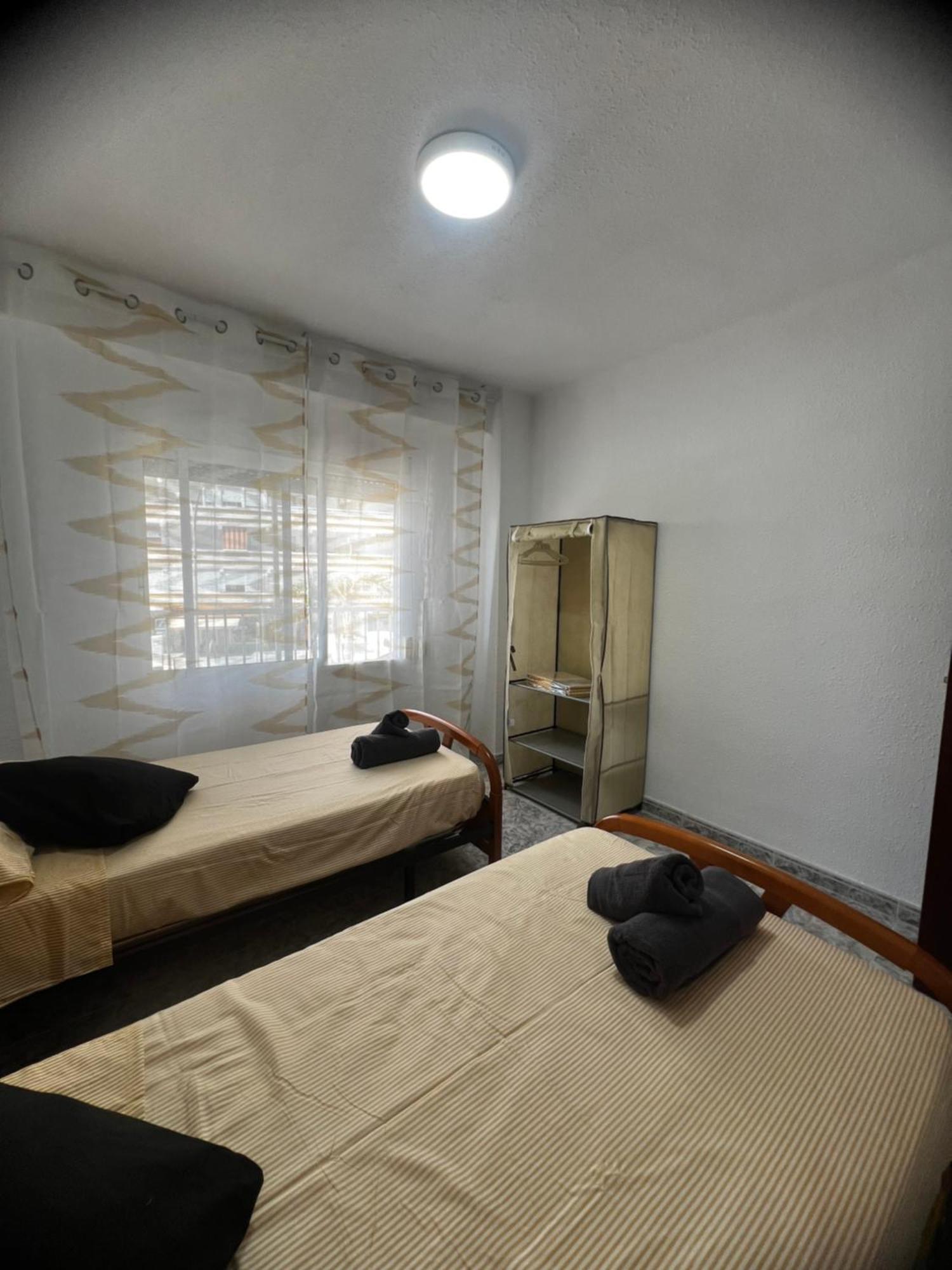 Apartamento 3 Habitaciones En Torre Del Mar A 50 Metros De La Playa Eksteriør bilde